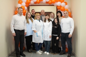 Жители Ленинского района получили подарок к концу года: открыты новые медицинские учреждения в Семисотке и Ильичёво