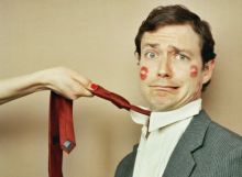 Изобрели спрей, предотвращающий мужскую измену