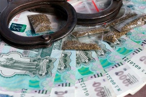 Ленинские правоохранители установили "наркосбытчиков"