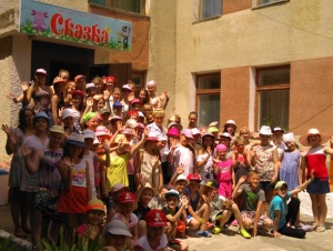 Сотрудники Ленинской полиции посещают детские оздоровительные лагеря