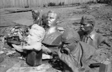 В Ленино опять подняли вопрос демонтажа памятника В. Ленину