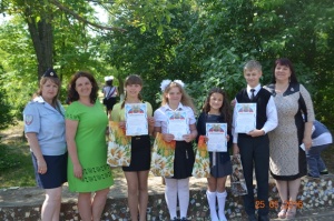 Сотрудники ленинской полиции поздравили участников детского конкурса «Полицейский дядя Степа»