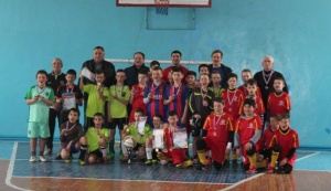 В пгт Ленино состоялось закрытие Зимнего первенства Ленинского района по мини-футболу среди детей 2005-2006 г.р.