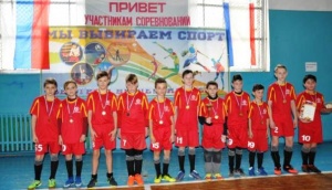 В Ленинском районе прошло закрытие Зимнего первенства Ленинского района по мини футболу среди детей 2005-2006 г.р. и 2007-2009 г.р.