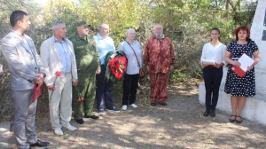 В Семисотском сельском поселении состоялось открытие мемориальной доски в честь красноармейца Миронова Георгия Николаевича