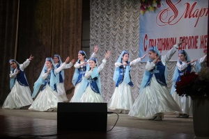 В Ленинском районе состоялось торжественное собрание, посвященное Международному женскому дню 8 марта