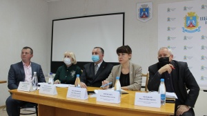 Глава Администрации Ленинского района Екатерина Юровских провела выездное совещание в Щёлкинском городском поселении