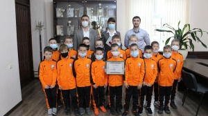 Команда «Феникс» Ленинского района приняла участие во Всероссийском фестивале по футболу «Мячи прилетели» в городе Анапа