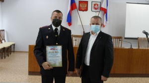 В Ленинском районе поздравили сотрудников органов внутренних дел с профессиональным праздником