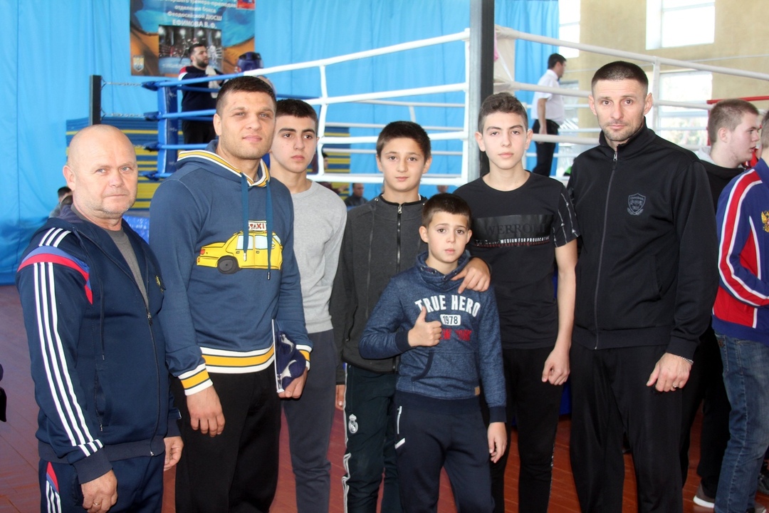 Боксеры Ленинского района успешно выступили на XXII республиканском турнире по боксу