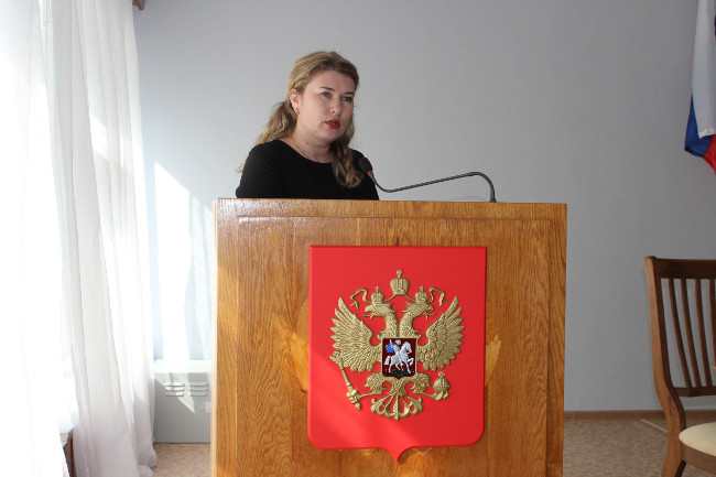 Александр Хохлов провел совещание с главами городского и сельских поселений Ленинского района