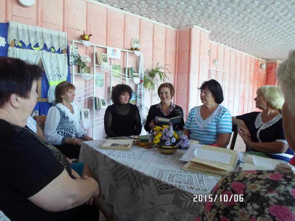 Час поэтического вдохновения в Ильичёвском СДК