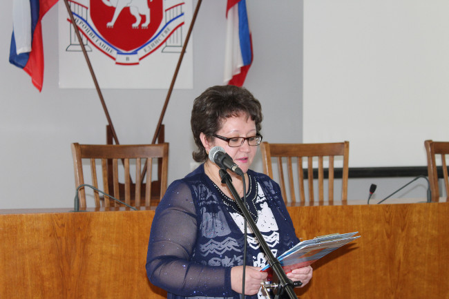 В Администрации Ленинского района состоялись торжественное собрание и праздничный концерт, посвященные Дню местного самоуправления