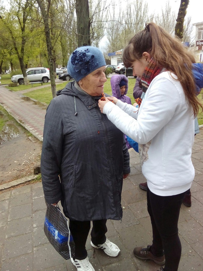В пгт Ленино состоялся старт Всероссийской Акции &amp;quot;Георгиевская ленточка&amp;quot;