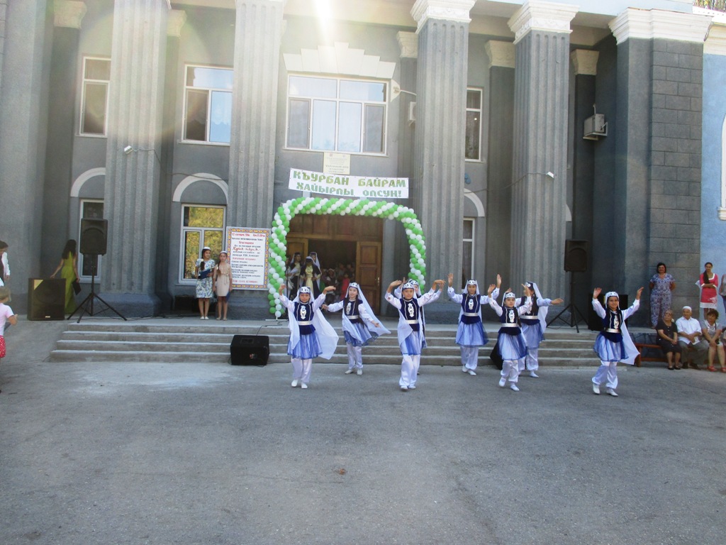 В Ленинском районе отпраздновали религиозный мусульманский праздник Курбан-байрам