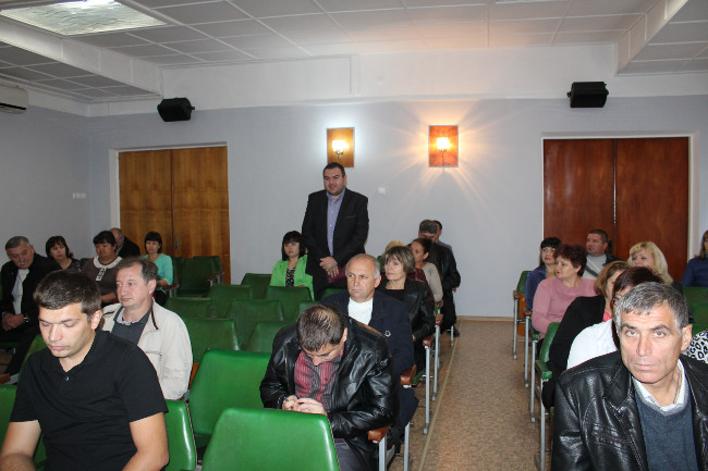 Администрации Ленинского района состоялось аппаратное совещание