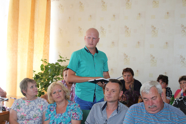 Александр Мачусский провел выездное совещание в Заветненском сельском поселении