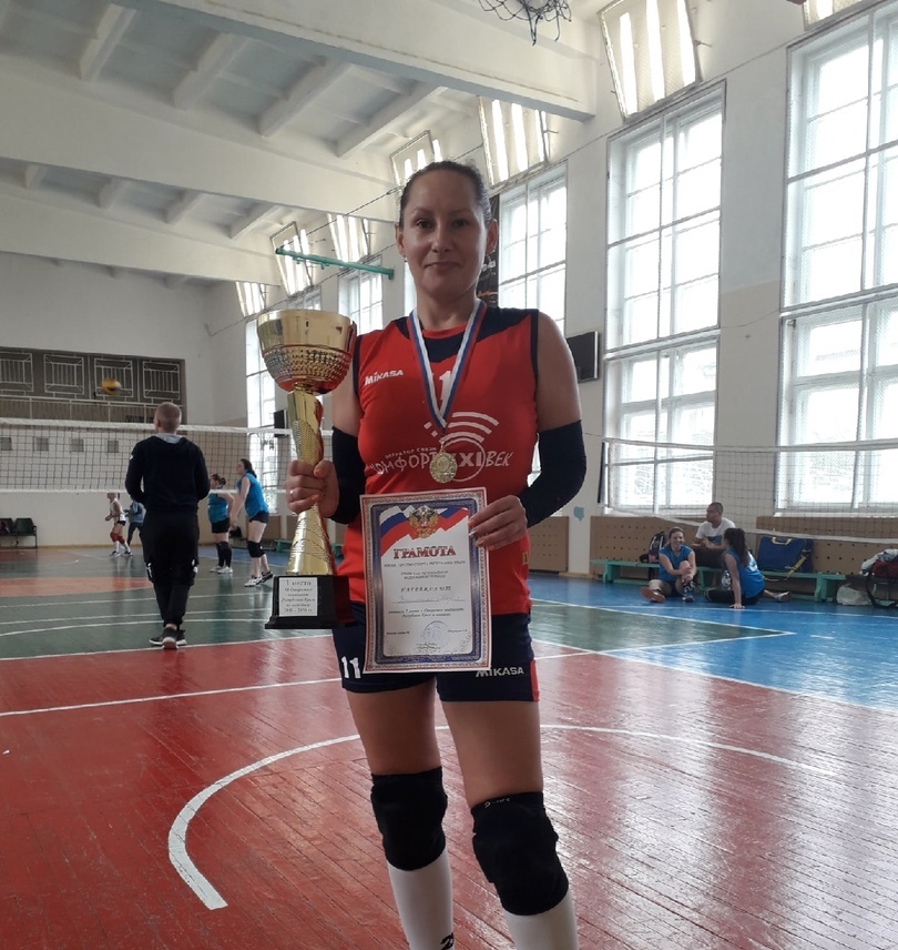 Сборная команда Ленинского района стала серебряным призером открытого чемпионата города Феодосия по волейболу