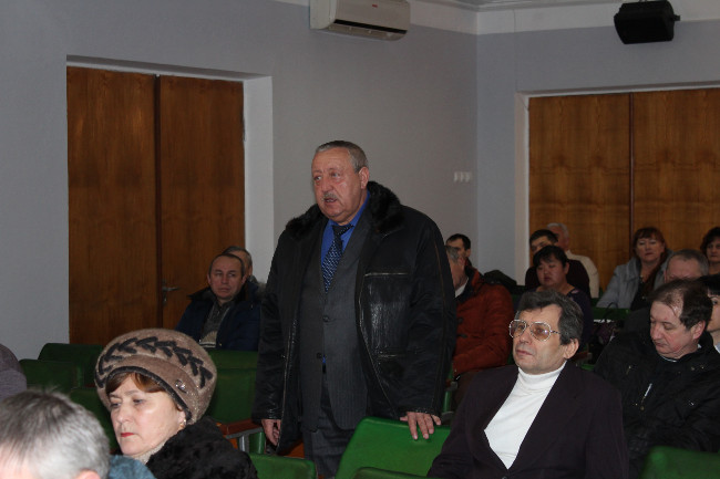 В Администрации Ленинского района проведено совещание с руководителями структурных подразделений Администрации, районных служб и организаций