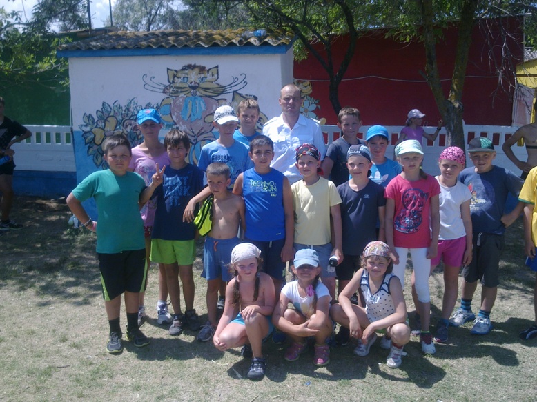 Сотрудники ГИБДД ОМВД России по Ленинскому району