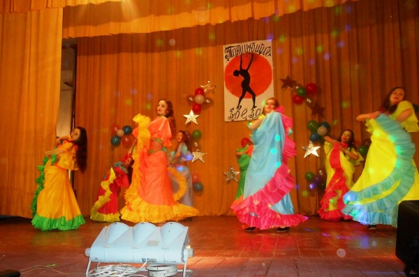 Фестиваль танца в селе Октябрьском «ТАНЦУЮЩИЕ ЗВЕЗДЫ- 2015»