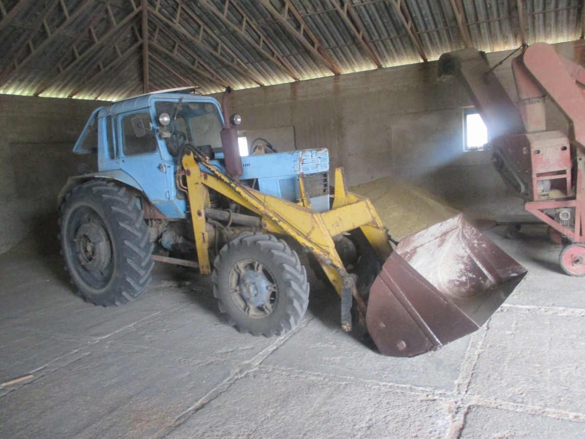 Заместитель Главы Администрации Ленинского района посетил КФХ «Рат» в селе Калиновка Ленинского района