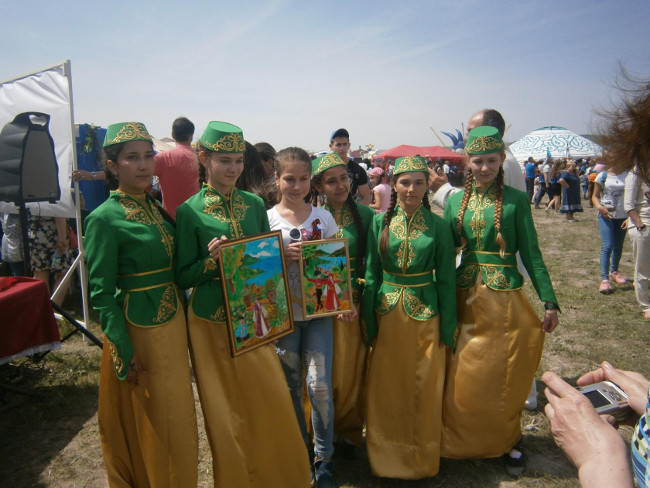Жители Ленинского района приняли участие во Всекрымском празднике «Хыдырлез» в Бахчисарайском районе