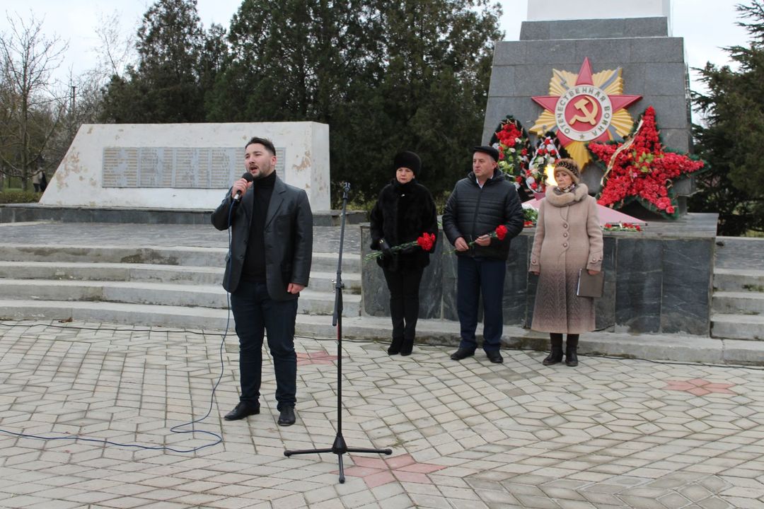 В Ленинском районе проведены мероприятия, посвященные Дню Героев Отечества