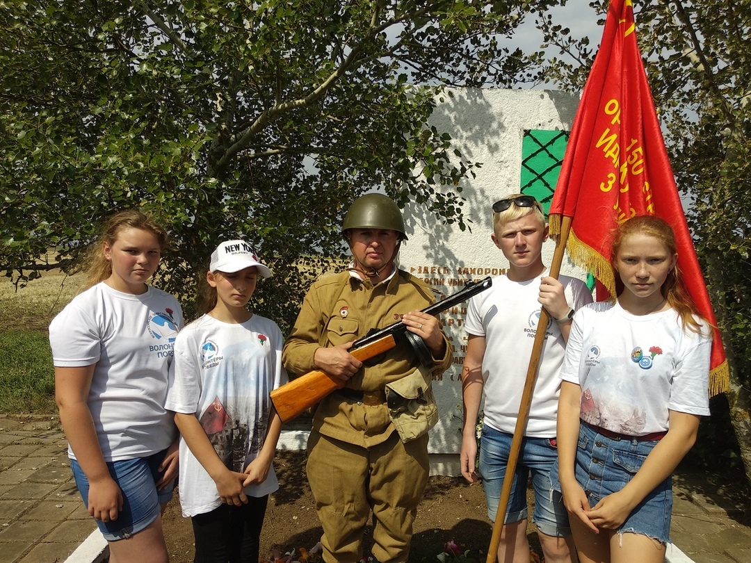 В Ленинском районе проведён автопробег, посвященный Дню партизан и подпольщиков