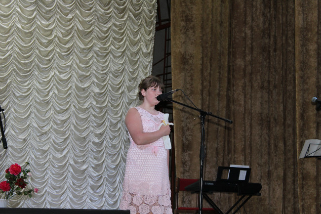 В РДК «Горизонт» прошел районный вокальный смотр-конкурс для детей и юношества «Росток степного края»