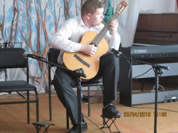 23 апреля в &amp;amp;amp;amp;amp;quot;Щёлкинской детской школе искусств&amp;amp;amp;amp;amp;quot; прошел отчётный концерт класса гитары и духовых инструментов преподавателя Есина Сергея Павловича.