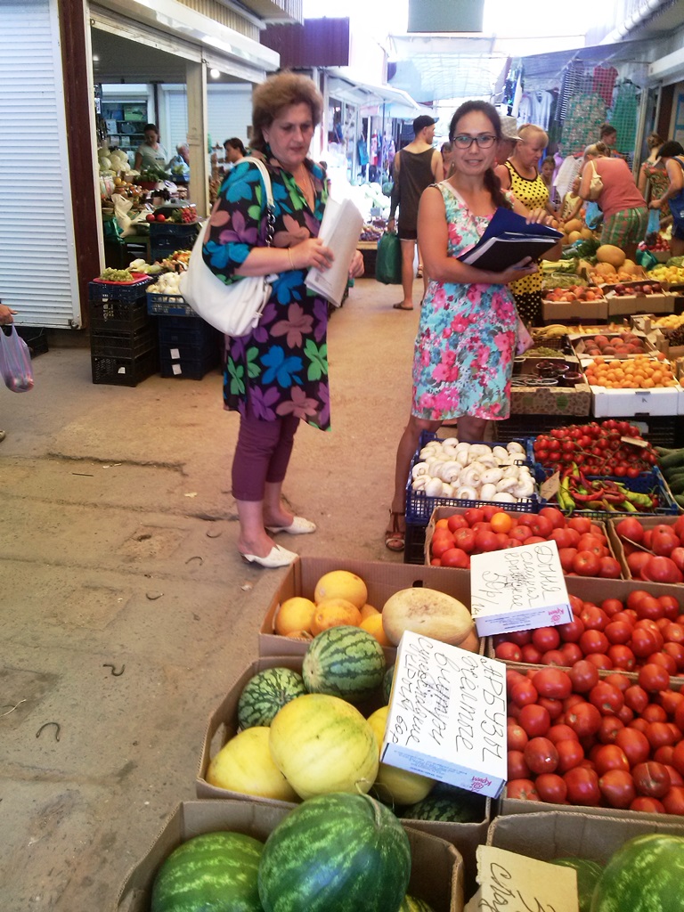 В Ленинском районе проведено комиссионное обследование торговых объектов и рынка города Щелкино