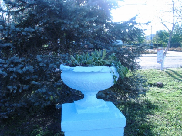 Акция "Украсим поселок" - первый объект готов