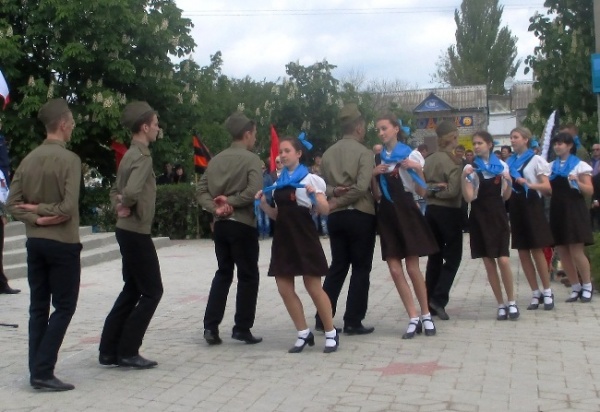 9 Мая в пгт Ленино