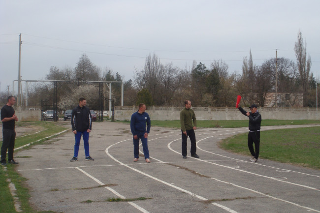 На стадионе пгт Ленино состоялось тестирование по выполнению норм Всероссийского физкультурно-спортивного комплекса «Готов к труду и обороне»(ГТО)