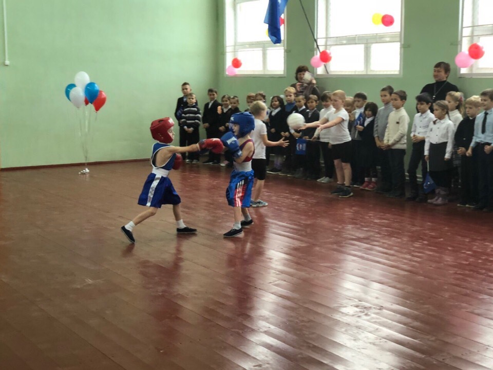 В МБОУ Луговская СОШ состоялось торжественное открытие спортивного зала после капитального ремонта