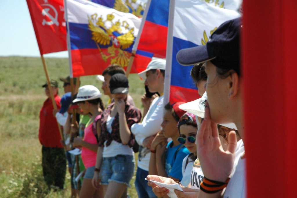 В селе Челядиново Ленинского района проведена Вахта Памяти «Батарея 29 БИС – Эльтиген - 2016»