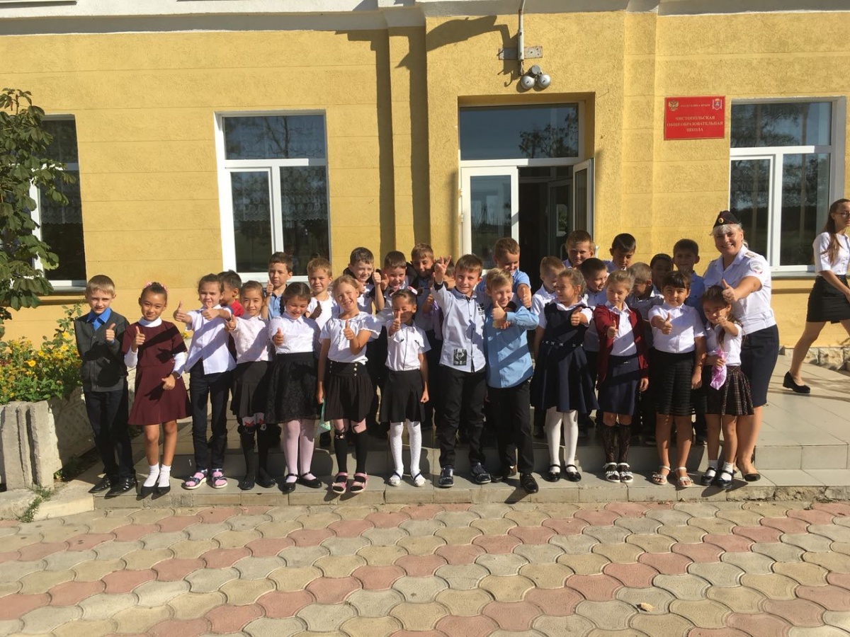 На территории Республики Крым стартовала Неделя безопасности детей на дороге