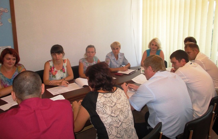 в Администрации Ленинского района проведено очередное заседание антинаркотической комиссии