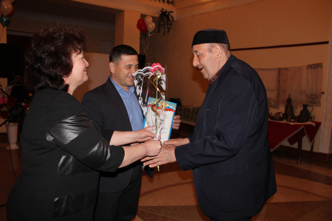 В Ленинском районе проведены торжественные мероприятия, приуроченные ко Дню возрождения реабилитированных народов Крыма