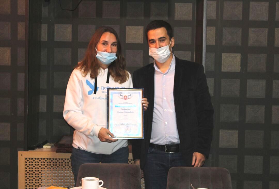 В преддверие Международного дня волонтера в Ленинском районе состоялось мероприятие «Завтрак с волонтером»