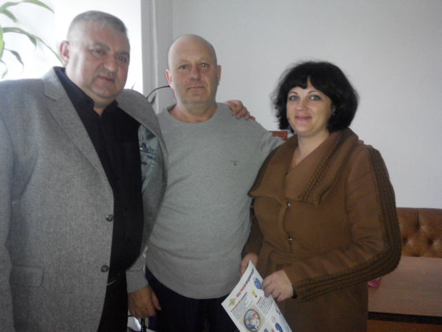 Сотрудники полиции совместно с членами Общественного совета при ОМВД России по Ленинскому району провели акцию «Забота о ветеране - наш долг»