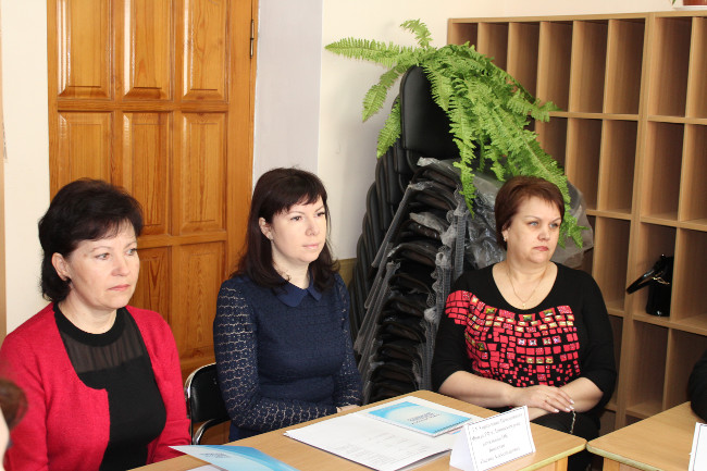 В территориальном отделении ГКУ РК «Центр занятости населения в Ленинском районе состоялось заседание круглого стола на тему: «Трудоустройство инвалидов»