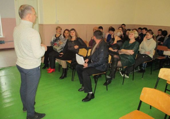 Администрацией Ленинского района проведен семинар «Молодой предприниматель» для студентов техникума