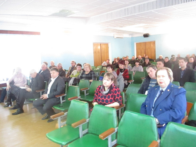 Алексей Новиков провел очередное заседание 33 сессии Ленинского районного совета