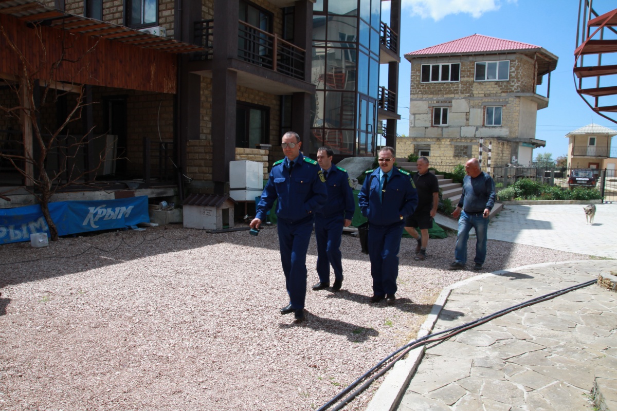 Госкомрегистр начнет осуществлять плановые проверки соблюдения норм земельного законодательства физлицами и органами местного самоуправления