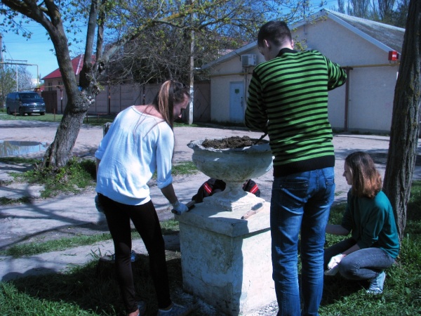 Акция &amp;quot;Украсим поселок&amp;quot; - подготовительные работы