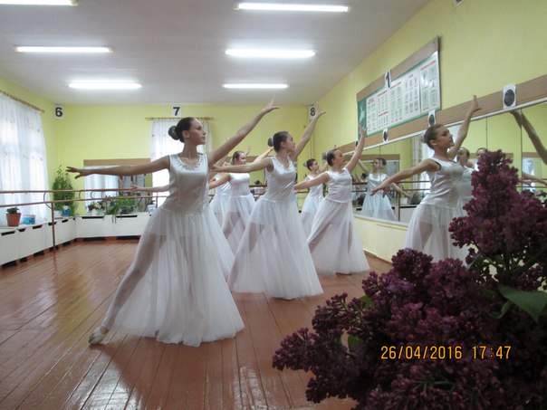 26 апреля в Щёлкинской ДШИ прошел открытый урок по классическому танцу