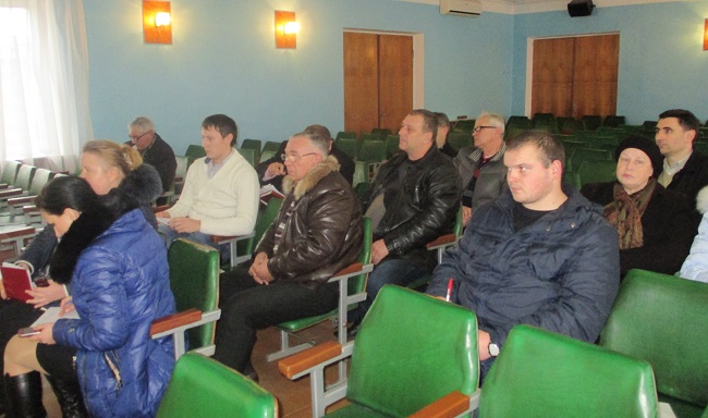 В Администрации Ленинского района проведено совещание с руководителями предприятий, предоставляющих услуги в сфере ЖКХ