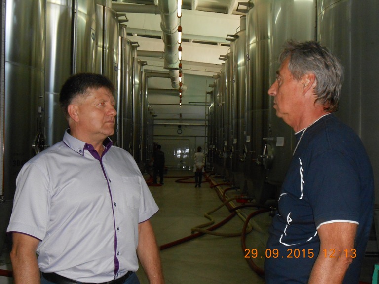 Глава Администрации Ленинского района посетил – завод марочных коньяков